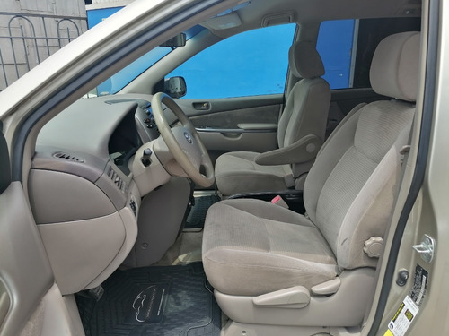Imagen 6 de 13 de Sienna Le 2010, Impecable, Posible Credito. Tomo Auto