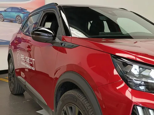 Peugeot E 2008 2025