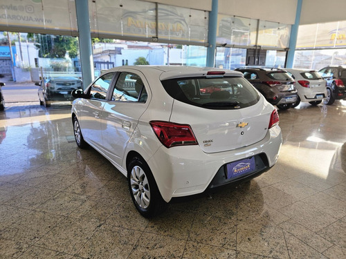 Chevrolet Onix ONIX HATCH LT 1.4 8V FlexPower 5p Aut.