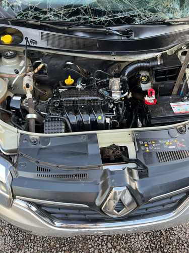 Renault Logan 1.0 3cc 2023 Fex 82cvs - Solicite Peças