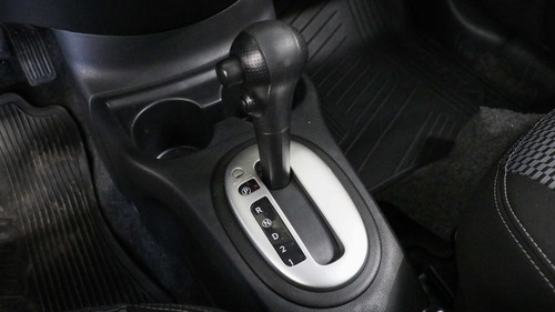 Nissan Versa 1.6 Sense - 138092 - C