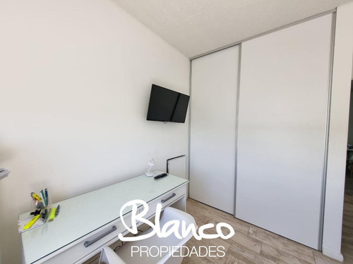 Imagen 17 de 30 de Excelente Estado! Hermoso 3 Ambientes Con Balcón En El Complejo Cañada Village - Pilar
