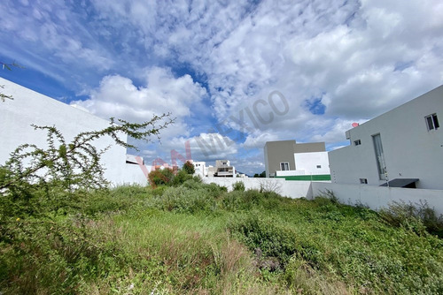 Terreno En Venta En Cardón Zibatá, Clúster Colindante A Campo De Golf Y Frente A Parque!