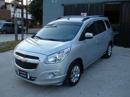 Imagen 1 de 17 de Chevrolet Spin Ltz 7 As Año 2017 Unica Mano!! Impecable !!