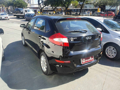 Imagem 7 de 11 de Chery Celer 1.5 Mpfi 16v Flex Act 4p Manual 2015