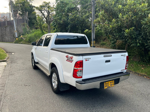 Toyota Hilux 2.7 Imv 4x4