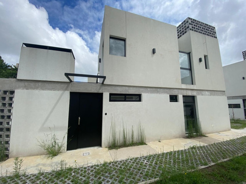 Imagen 1 de 21 de Departamento En Venta En Manuel B Gonnet Calle 27 E/ 491 Y 193 - Dacal Bienes Raices