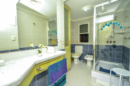Casa De Cuatro Dormitorios En Venta Punta Del Este- Ref: 2579