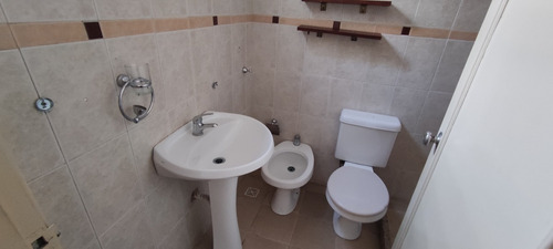 Imagen 8 de 11 de Apartamento En Alquiler, Pocitos. 1 Dormitorio