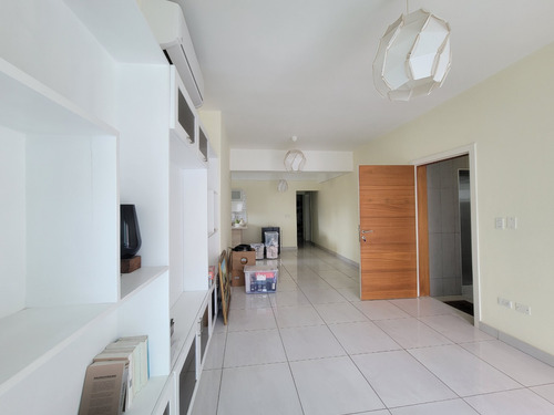 Foxpiantini.com - V149 | Apartamento De Lujo En Piantini | Diseño Moderno Y Ubicación Exclusiva