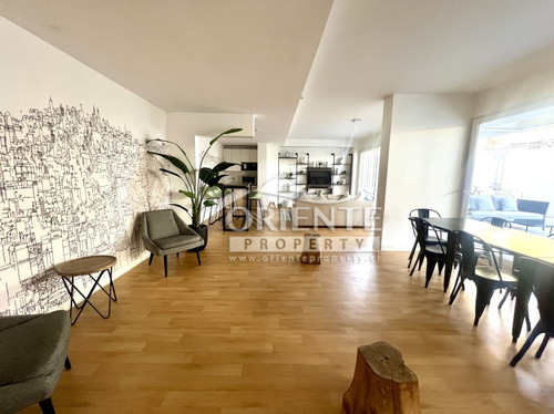 Depto En Primer Piso, Semi Nuevo, La Reina