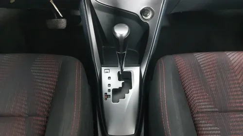 Toyota Yaris 1.5 S CVT 5PTAS