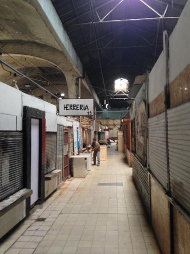 Av. Rivadavia 8363, Caba, Local En Venta En Mercado/ 13 Mts2 U$s 8.000 (oportunidad)