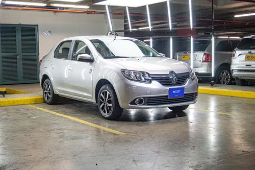 Renault Logan 1.6 Privilege / Intens
