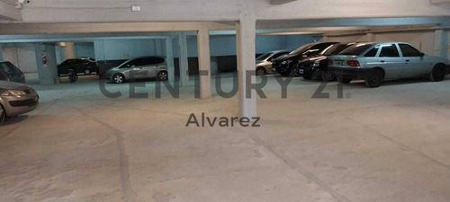 Imagen 19 de 28 de Venta De Estacionamiento Con 60 Cocheras + Oficina Completa + Garita Y 3 Baños