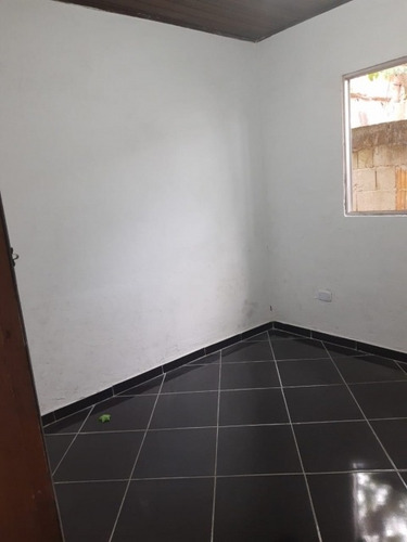 Imagem 3 de 14 de Casa Venda Caraguatatuba - Sp - Pereque-mirim - 4413