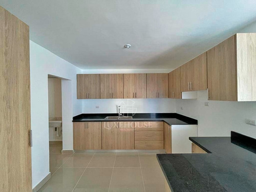 Imagen 6 de 16 de Apartamento En Renta Con Piscina, Gazebo, Área Para Bbq, Área Para Juegos Infantiles, En Jardines Del Sur, Av. Hispanoamericana (aea-003)