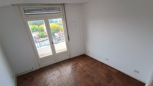 3 Ambiente Al Frente Con Balcon - Boedo