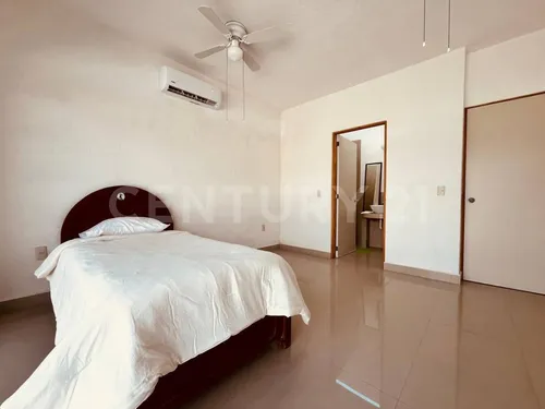 Casa Con Alberca En Venta, Oaxtepec, Morelos