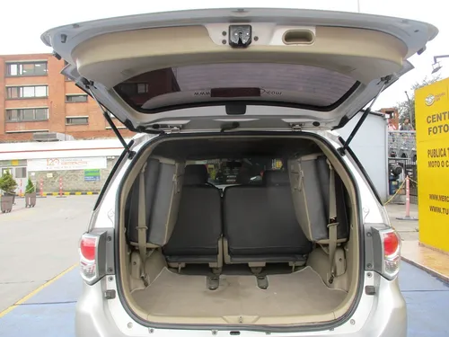 Toyota Fortuner Sr5 4x2 2700cc At Aa