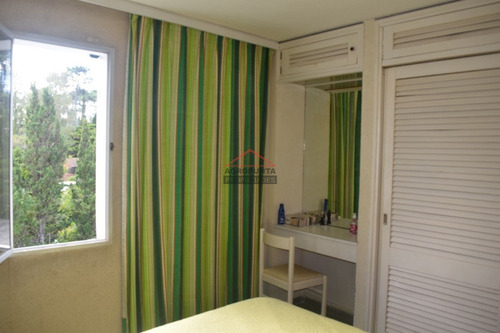 Apartamento En Mansa, 1 Dormitorios *- Ref: 2877