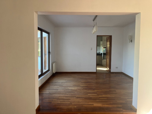 Arriendo Parcela C/ Casa Funcional En Condom. De Buen Nivel