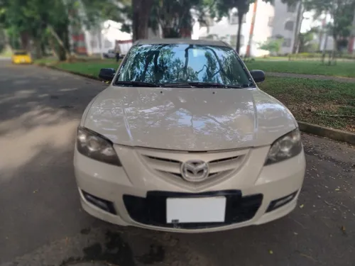 Mazda 3 2.0 Lxna7 (NO ASEGURABLE)