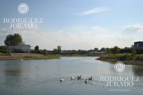 Lote A La Laguna Abierta Con El Mejor Espejo De Agua