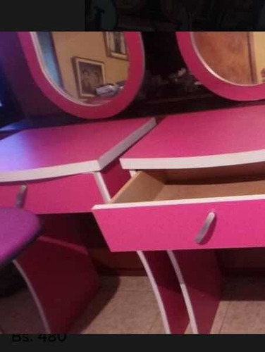 Mobiliario De Peluquería