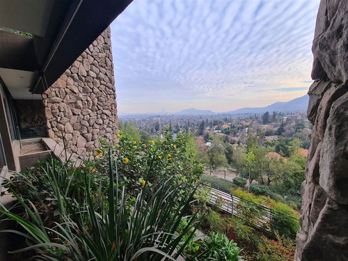 La Vendimia / Santa María De Manquehue