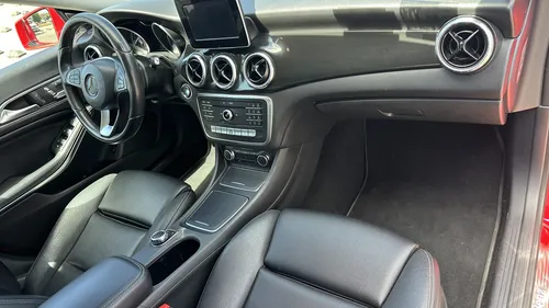 Mercedes-Benz Clase CLA 1.6 200 Cgi Sport At