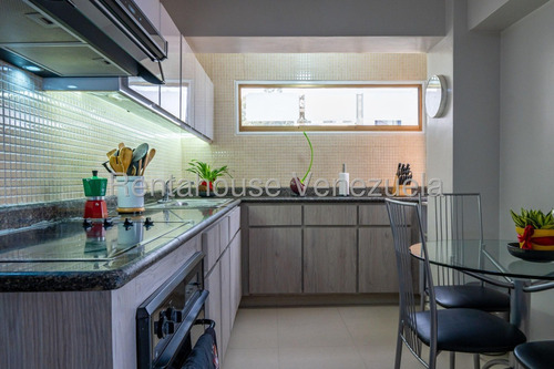 Apartamento En Venta. Res. Isabel Cecilia. Cecilia Gutierrrez. 25-18239