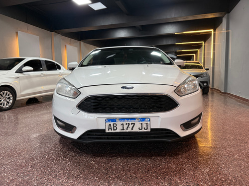Ford Focus III 2.0 Se Plus Mt