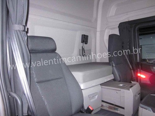 Imagem 5 de 15 de Scania R 450 Highline Trucado 6x2 Com Retarder - 2019