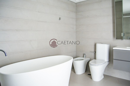 Imagen 13 de 30 de Hermoso Departamento En Venta Con Agradable Vista. - Punta Del Este Brava