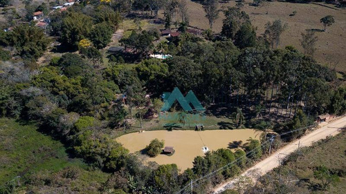 Imagem 3 de 30 de Lindo Sitio Com Fácil Acesso A Cidade De Caçapava-sp - Si0005