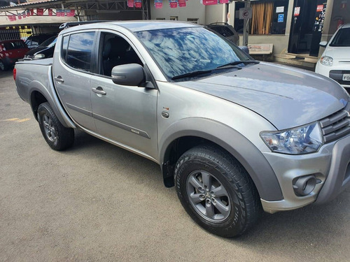 L200 Triton Outdoor 3.2 Hpe 4x4 Cd 2017 Diesel Automatica