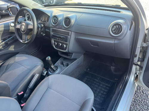 Volkswagen Saveiro 1.6 MI CE 8V FLEX 2P MANUAL G.V