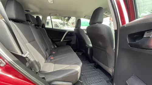 Toyota RAV4 2.5 Le At