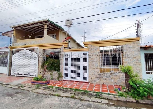 Imagen 1 de 30 de Casa En Venta En Urb. La Mulera-cod. 23-13154-jgvr.