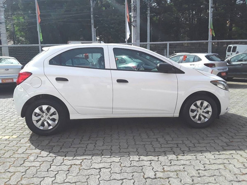 Imagem 7 de 9 de Chevrolet Onix 1.0 Flex Manual