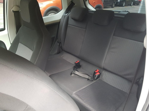 Volkswagen Up! 2017 Move 1.0 Mpi 3 Ptas Linea Nueva