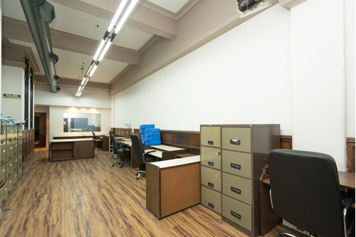Venta Oficina Con Cocheras Y Deposito Constitucion