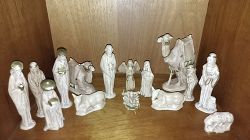 Nacimiento 16 Piezas (Usado)