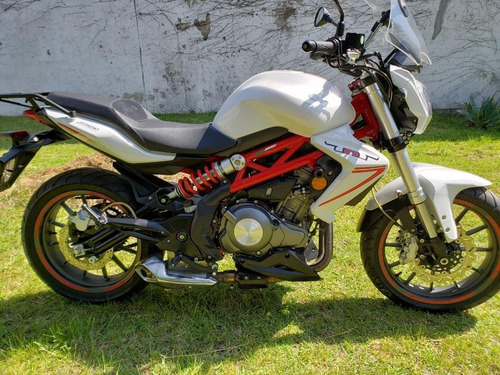 Benelli Tnt 300