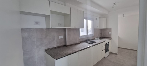 En Venta En Caseros Centro Nuevo Emprendimiento Departamentos De 1 - 2 - 3 Ambientes En Pozo . Financiacion Directa F: 9651