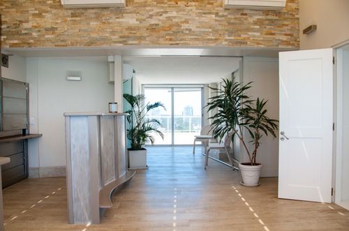 Imagen 20 de 29 de Penthouse En Playa Mansa En Alquiler (ref: Lij-5590)