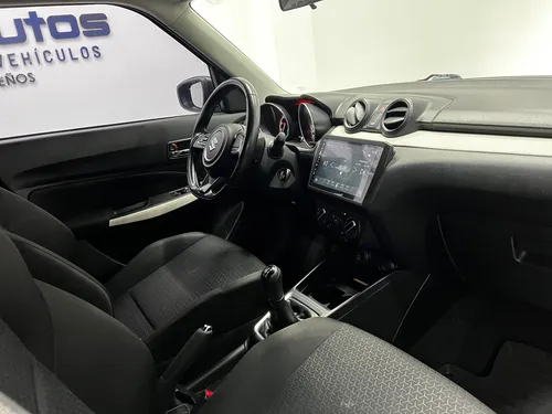 Suzuki Swift 1.2 Híbrido