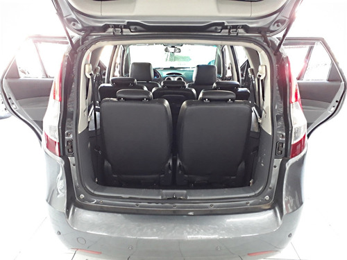 Jac Motors Jac J6 7 Lugares / Jac Temos Livina 7 Lugares