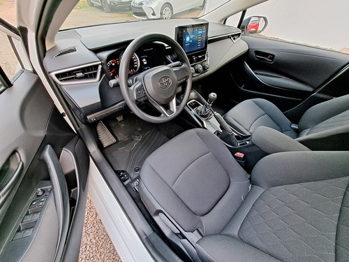 Imagen 8 de 15 de Toyota Corolla Xli Manual